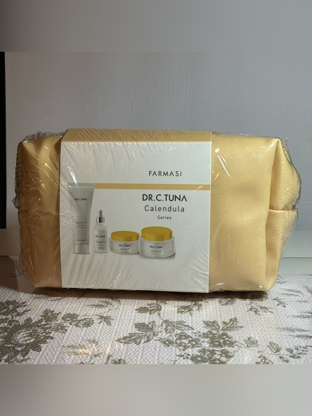 🌙✨ Farmasi DR.C.TUNA Calendula Skincare Set —